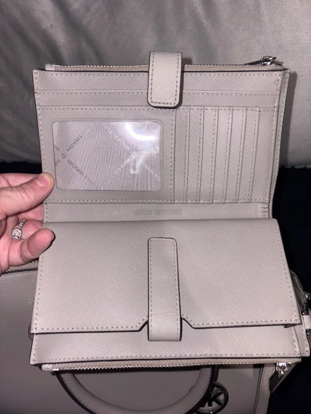Michael Kors Large Satchel with Wallet - Picture 2 of 3